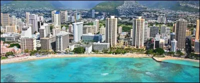 Located on the south coast of the island of Oahu, Honolulu is the capital of Hawaii. It is located in: