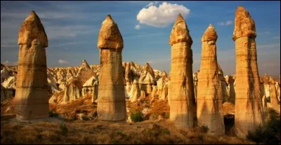 Which country will you go to to admire the fairy chimneys of Cappadocia ?