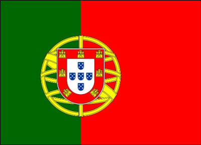 Against which country did Portugal win its 1st match (2-1)?